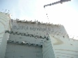 Montage plateforme suspendue avec grue 100 Tonnes